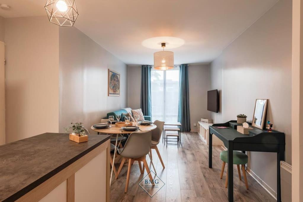 Toy Story Apartment Disneyland Bmyguest 谢西 外观 照片